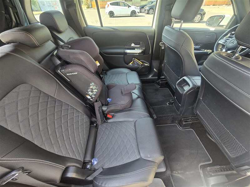 MERCEDES-BENZ GLB 200 D DCT 7
